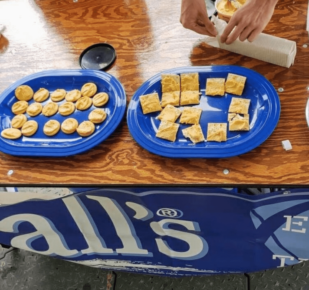 Hall's Beer Cheese + Tailgating with Kroger Co.